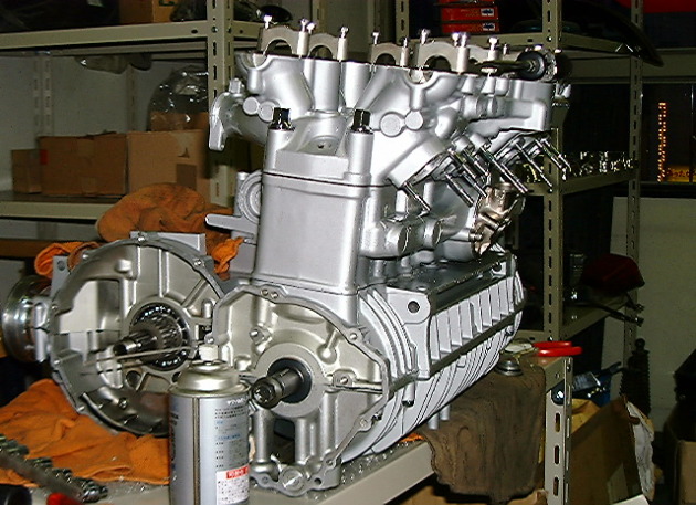 kz1300エンジン
